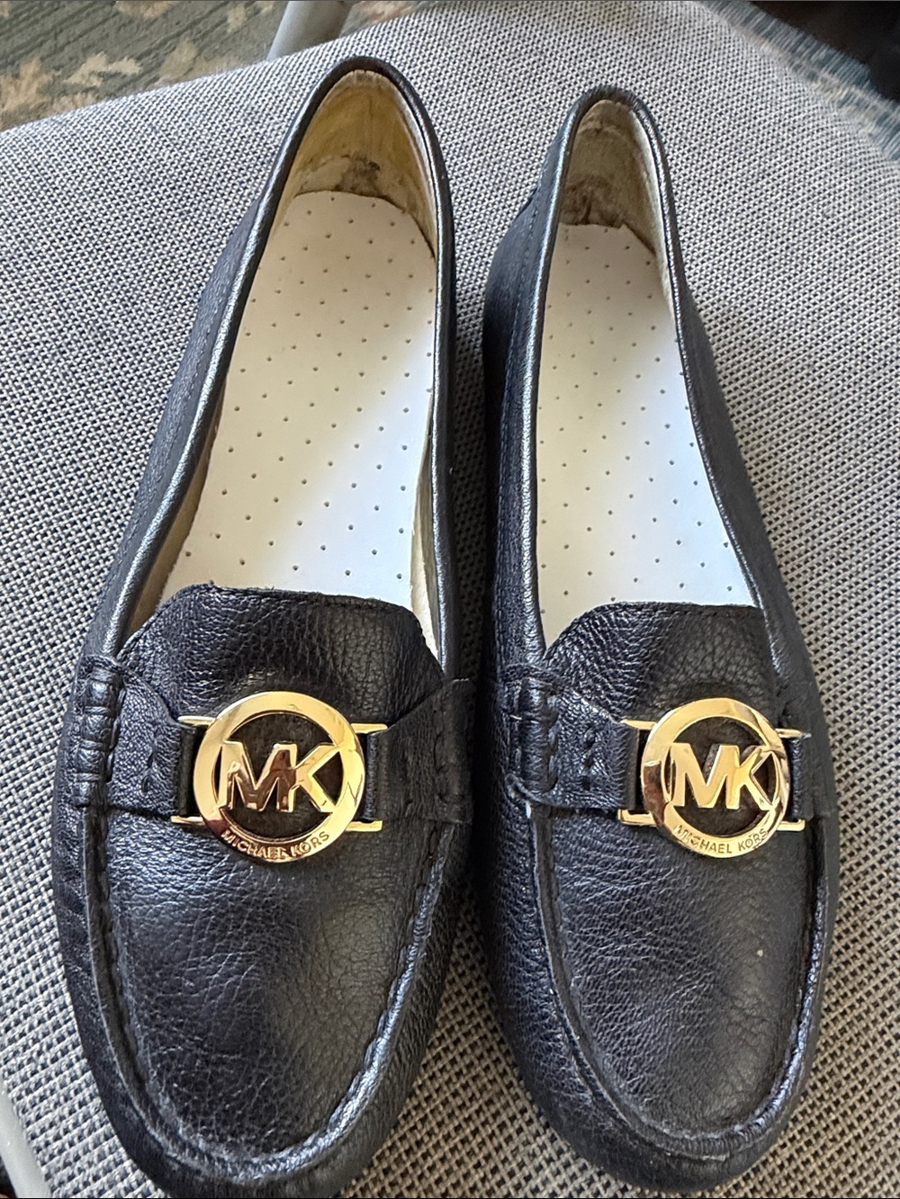 Michael Kors Black Leather Loafers – Size 8.5 - Picture 9 of 12